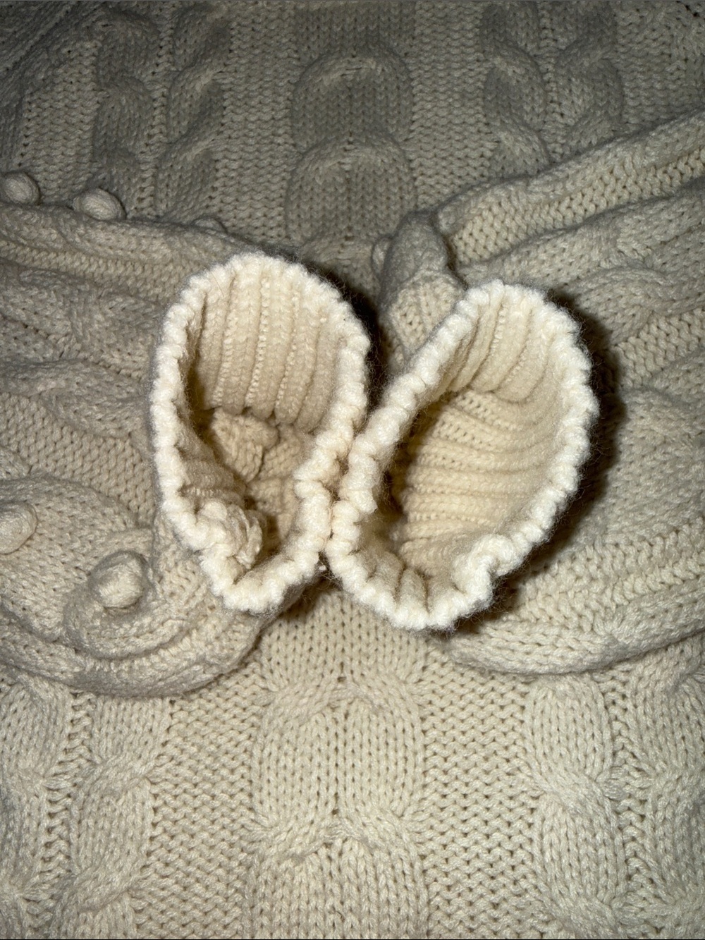 Pink Diamond Textured Chunky Knit Crewneck Sweater - Ivory/Cream - Picture 9 of 15